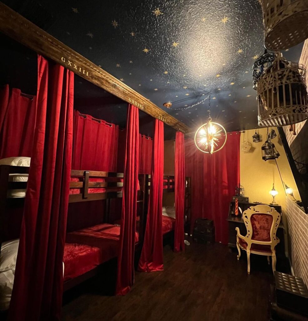 Bedroom with bunk beds at Harry Potter Themed Vacation Home in Orlando