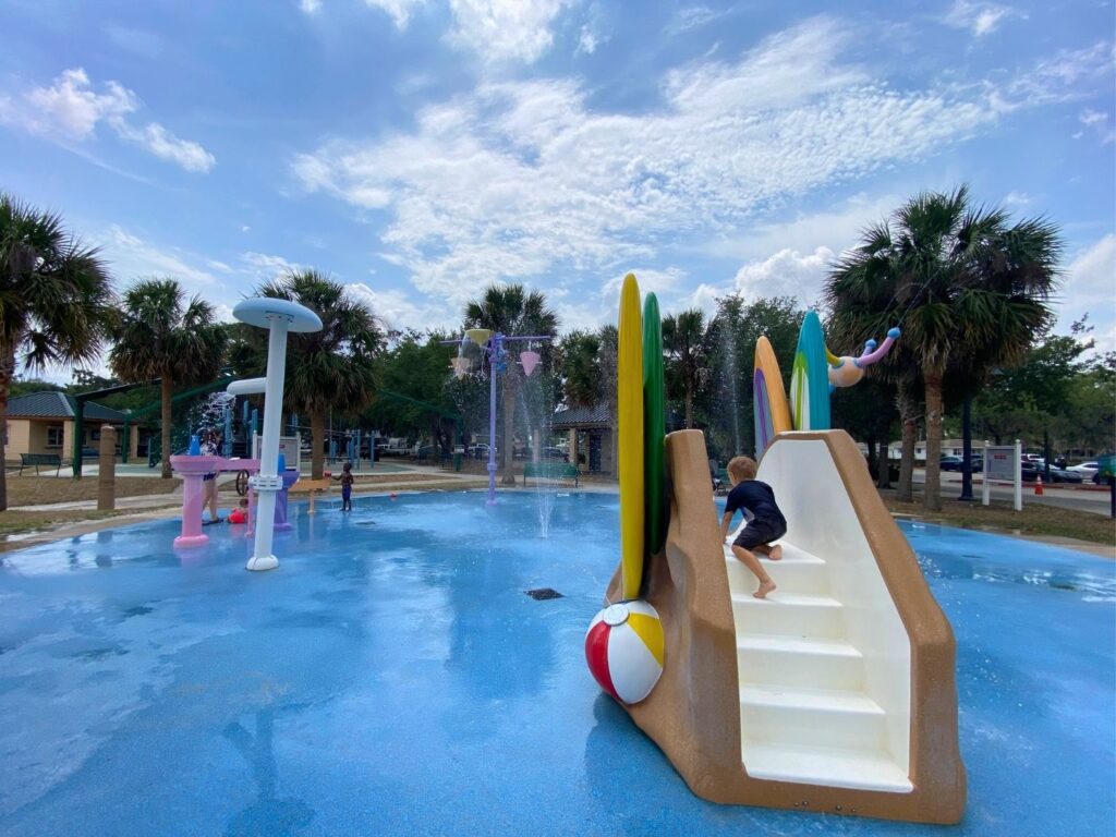Beach themed splash pad at Lakefront Park St. Cloud Florida