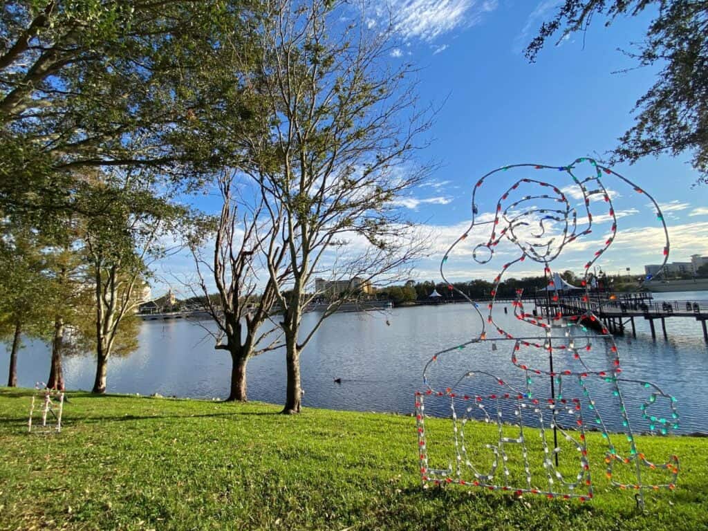 Elf-and-Presents-Christmas-Lights-at-Cranes-Roost-Park-Altamonte-Springs-image-by-Dani-Meyering