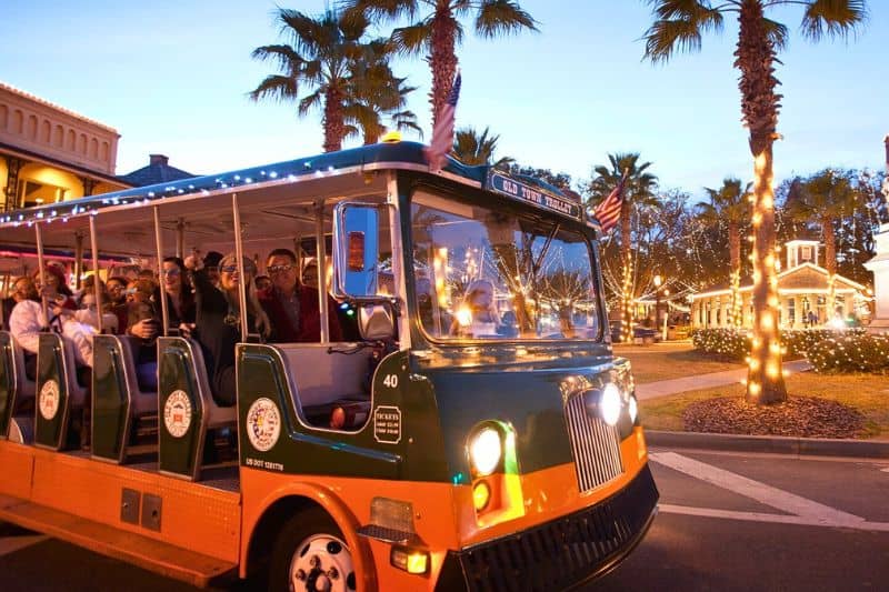 St. Augustine Nights of Lights Tours - @oldtowntrolley