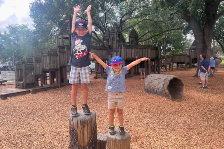 6 Easy Things to Do with Your Kids During Thanksgiving Break