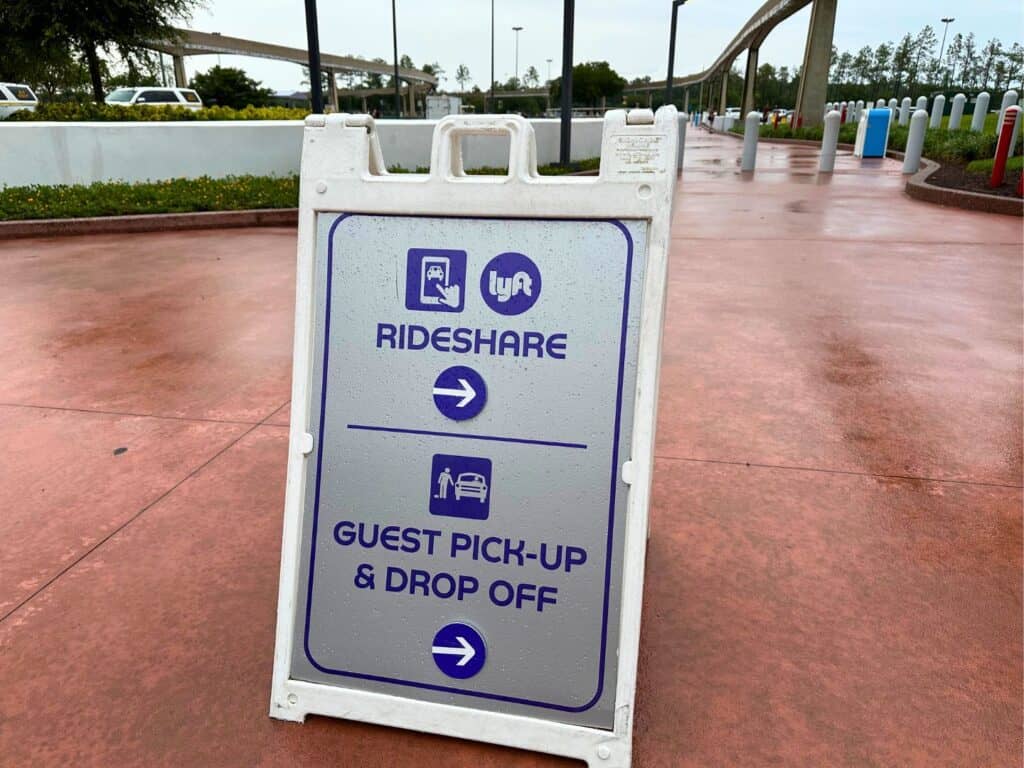 Rideshare and Drop Signs at EPCOT Parking Lot - image by Terri Peters