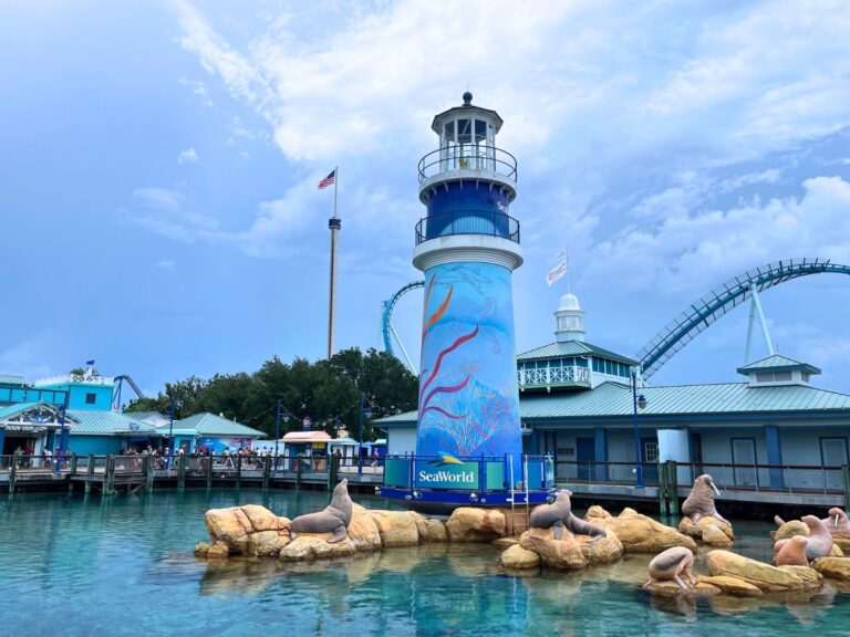 Breaking News: SeaWorld Orlando Offers Free Admission to Florida Teachers through 2025