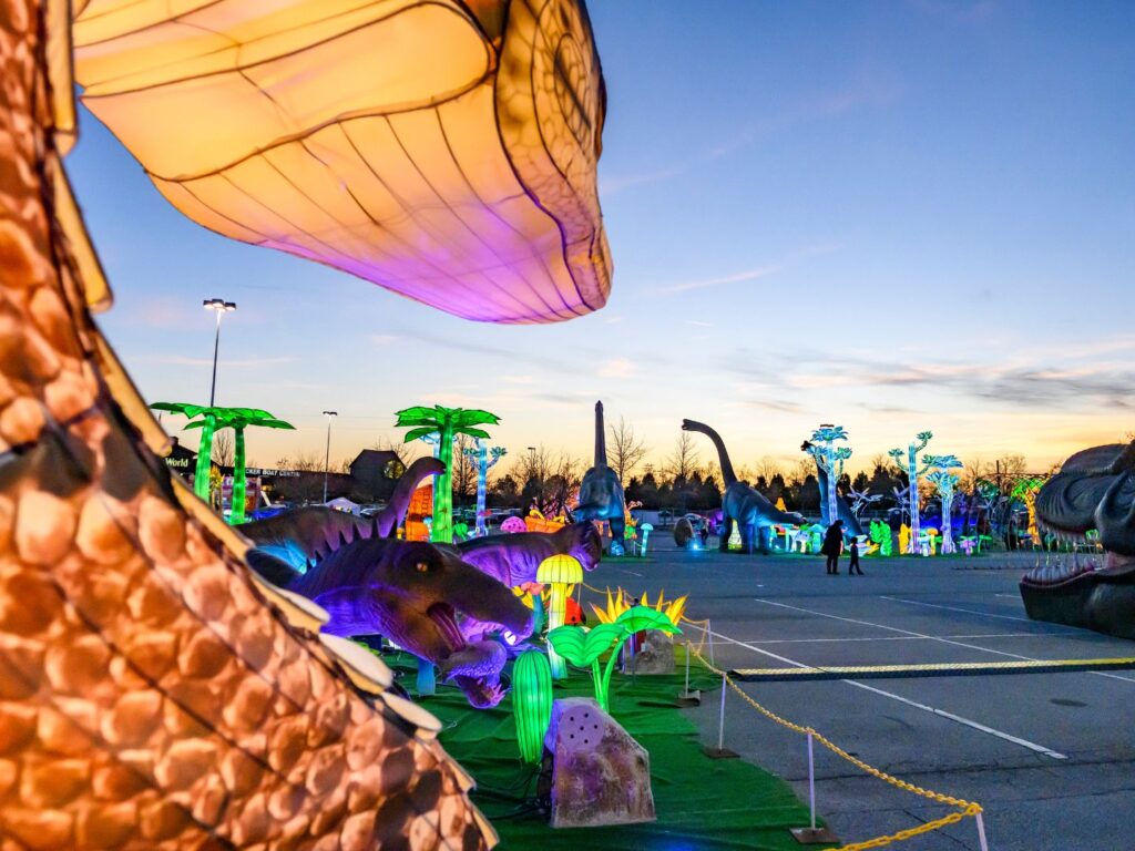 LuminoCity's Dino Safari