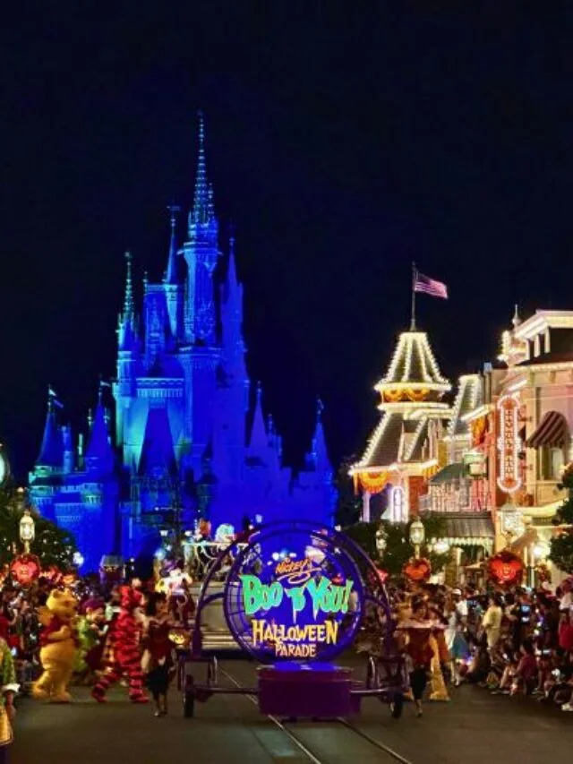 Disney Halloween Parade Tips for Families and Kids