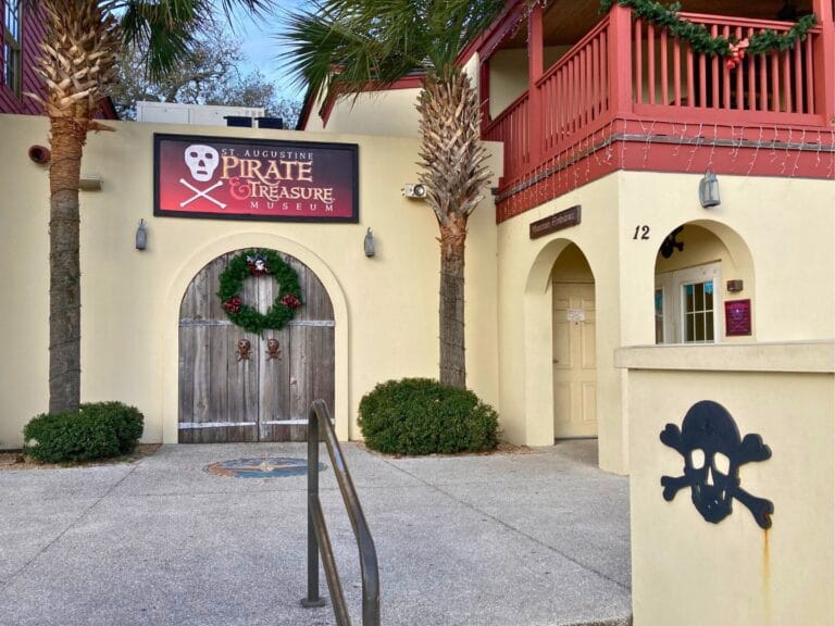 Entrance to the St Augustine Pirate and Treasure Museum