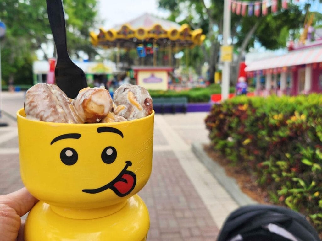 LEGO Festival Cha Cha Cheese Pretzel Bites at LEGOLAND Florida - image by Zoe Joiner
