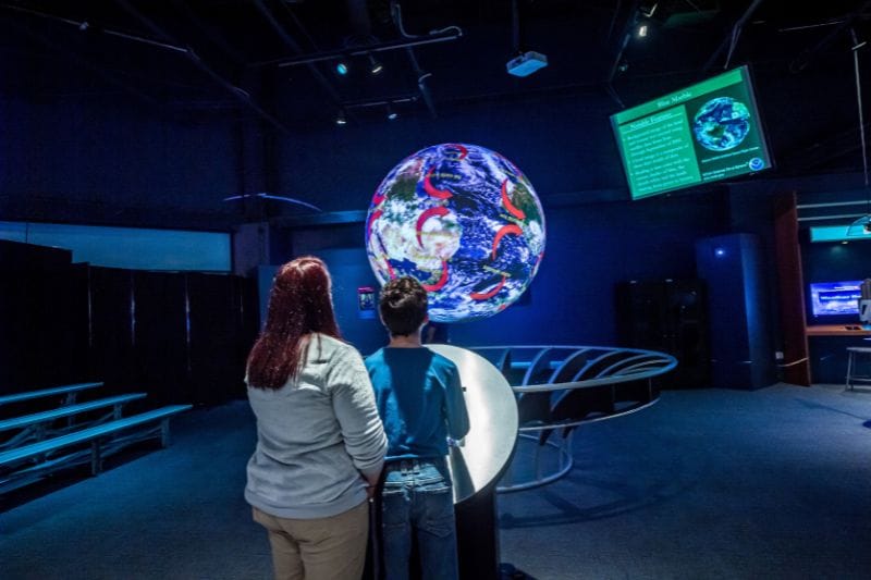 Orlando Science Center space exhibit