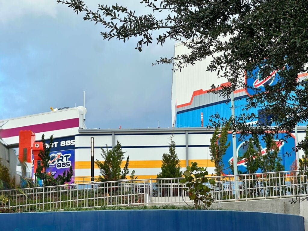 Galacticoaster Entrance LEGOLAND Space Indoor Coaster from the side - image by Dani Meyering wide