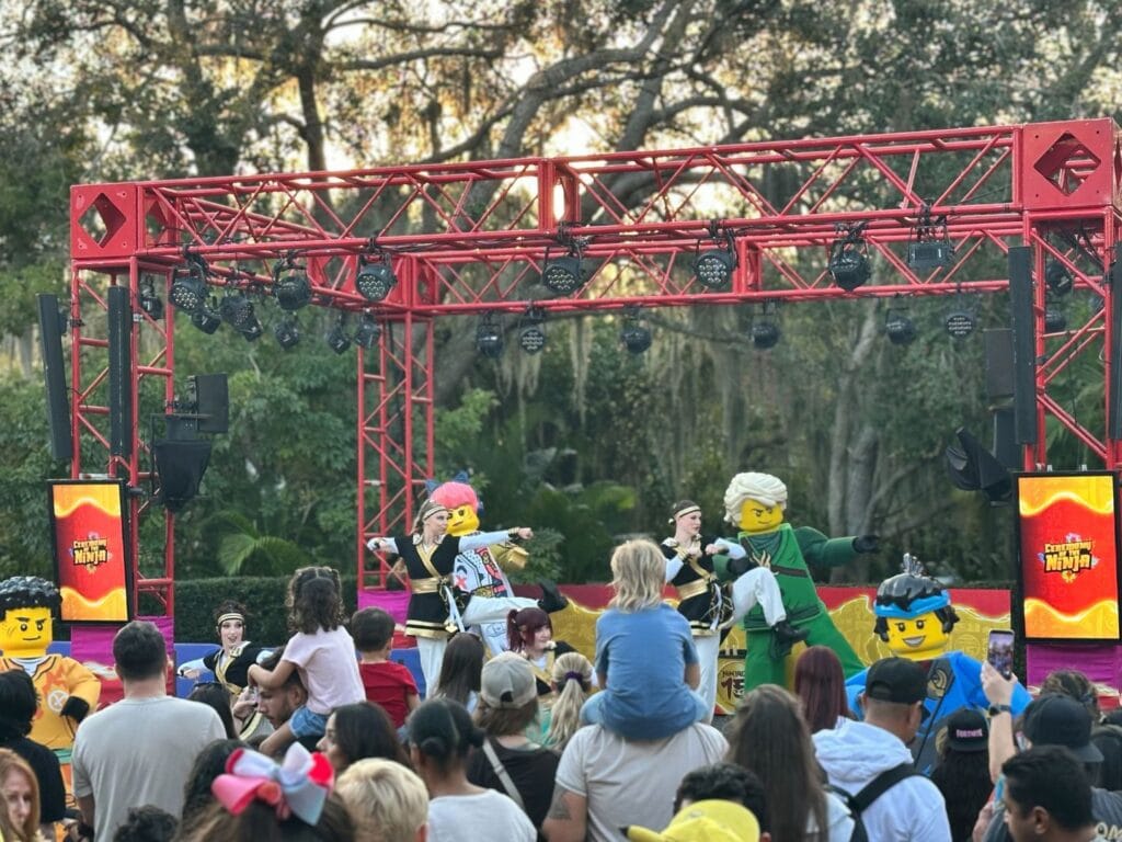 Ceremony of the Ninja LEGOLAND Ninjago Weekends - image by Dani Meyering comp
