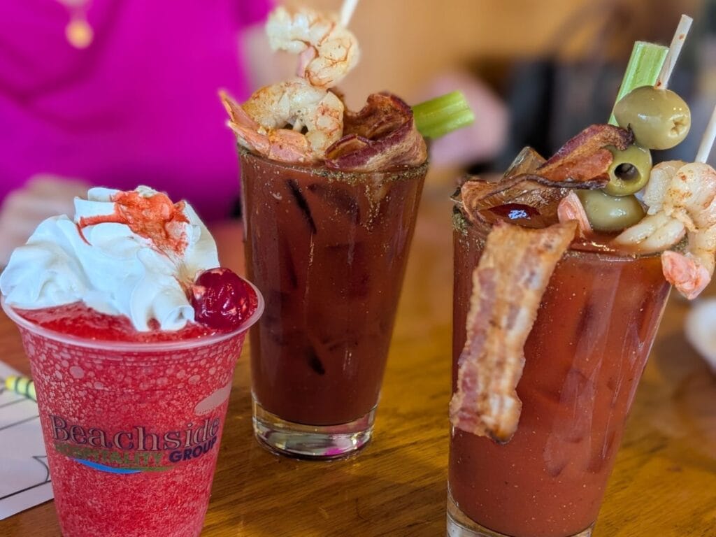 Crabby Bill's restaurant specialty drinks St. Cloud - image by Maria DiCicco comp