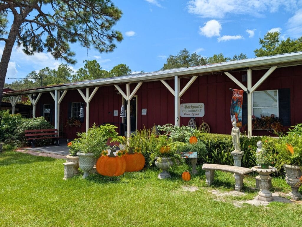 Kid Friendly Restaurant near Orlando Back Porch entrance - image by Maria DiCicco