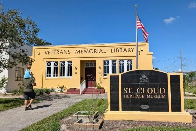Young girl and father head into St. Cloud Heritage Museum - image by Maria DiCicco comp