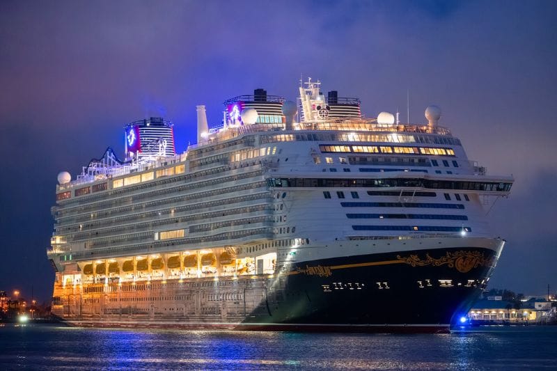 Disney Adventure cruise ship