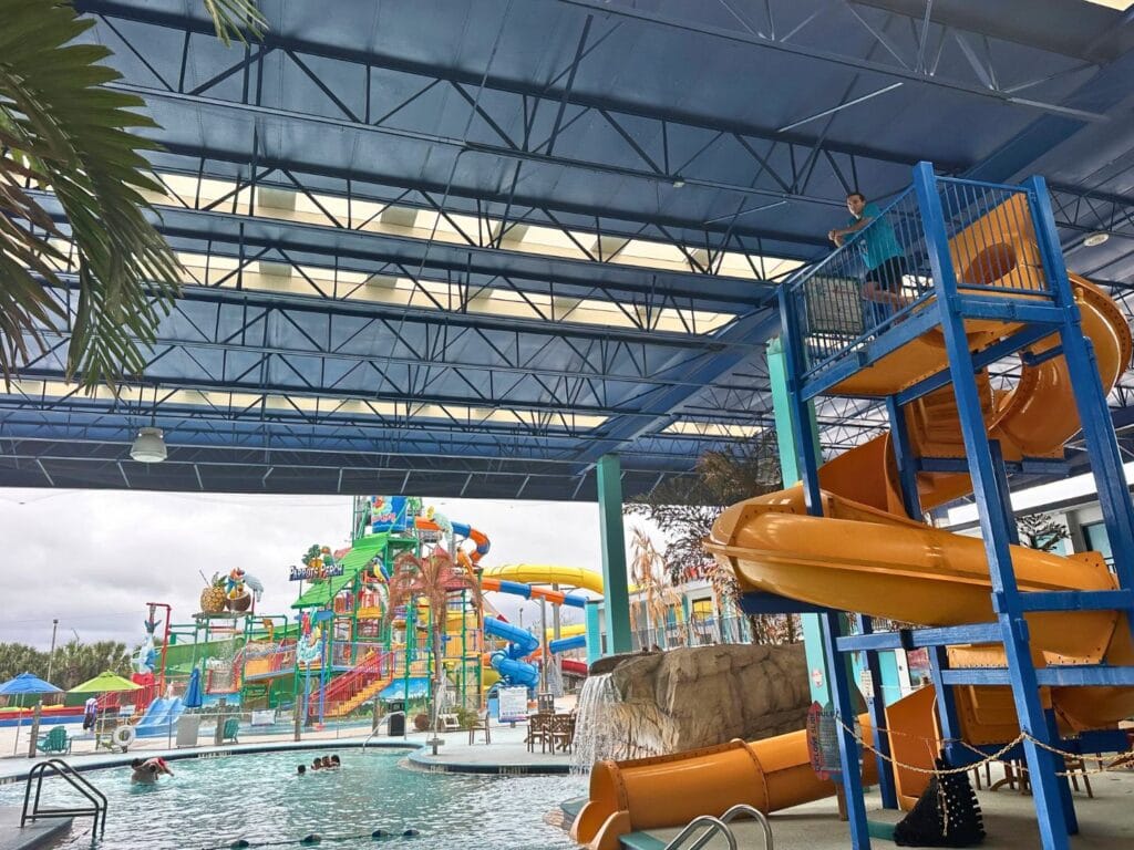 Cyclone Slide CoCo Key - image by Dani Meyering 