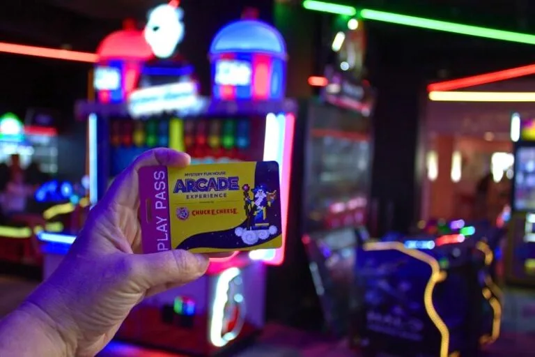 play card Mystery Fun House Arcade - photo by Dani Meyering