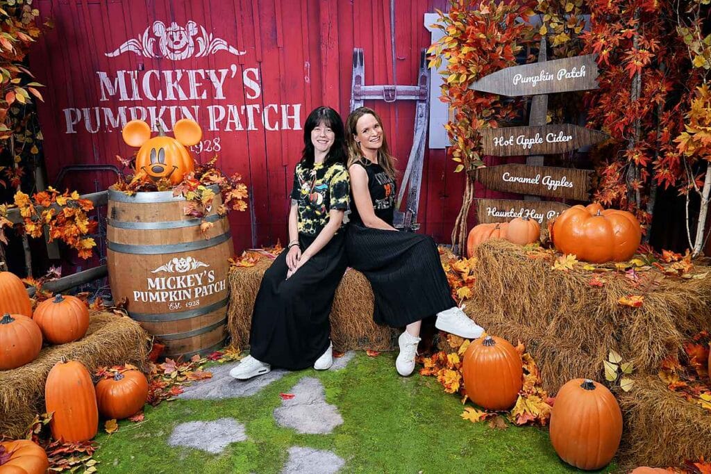 Disney Springs Fall into Magic photo pass studio
