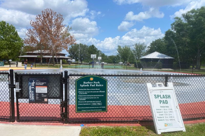 10 Fun Playgrounds With Shade For Sunny Days In Orlando Orlando   Barber Park Splash Pad Orlando Dani Meyering 