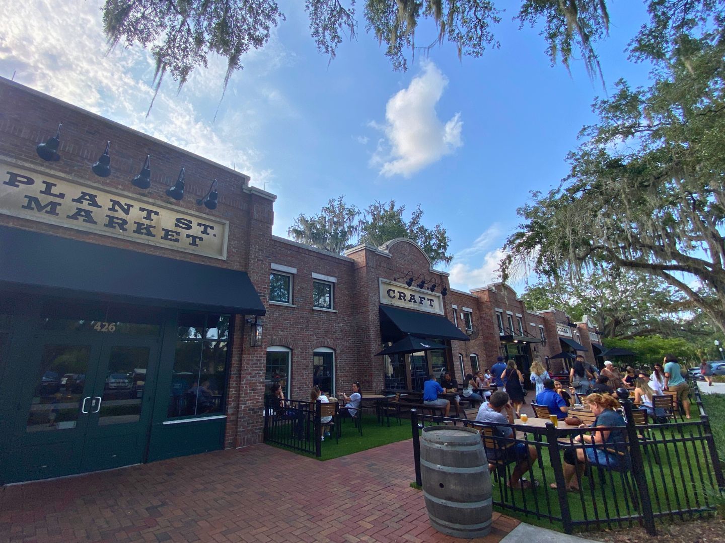 15 Super Fun Family Restaurants in Orlando and Central Florida