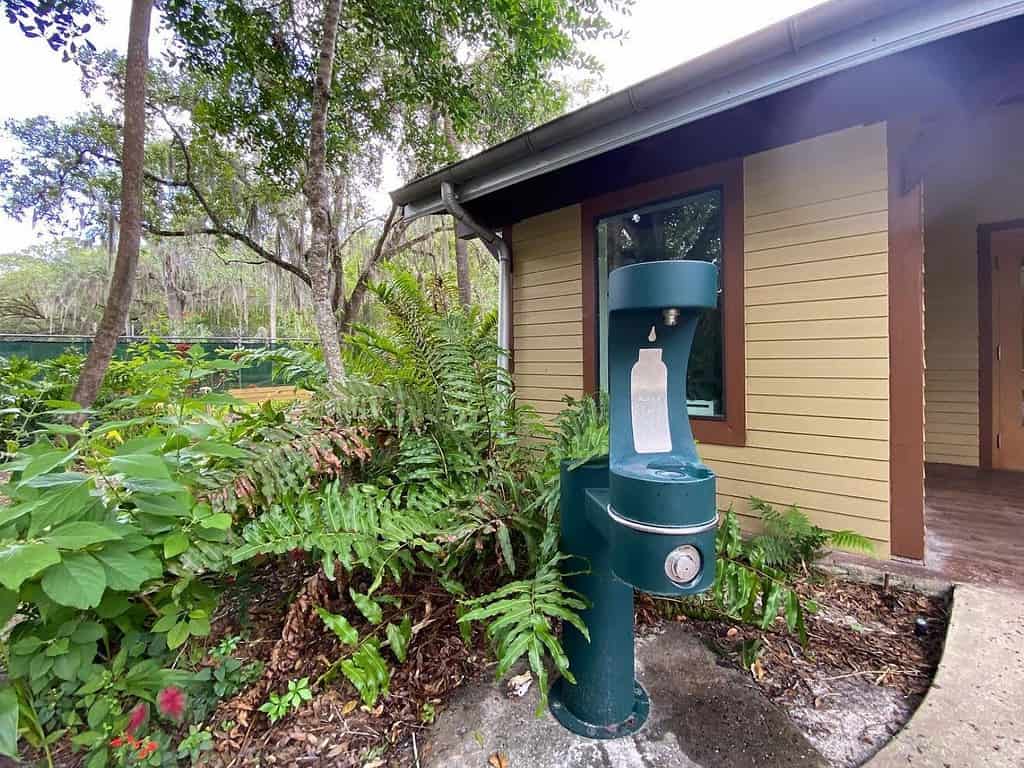 Refillable Water Bottle Fountain at Central Florida Zoo 