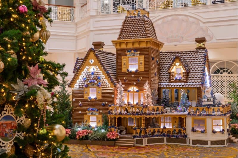 17 Best Disney Holiday, Christmas Home Decorations at shopDisney and Disney  Parks