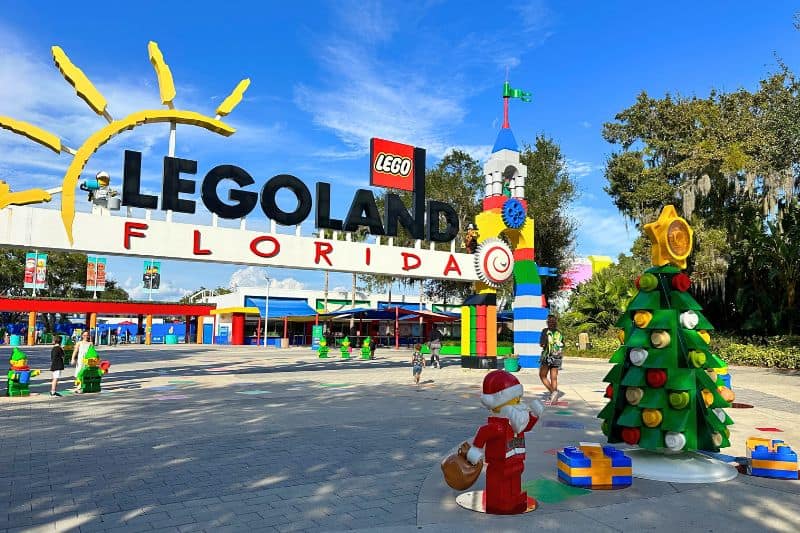 LEGOLAND Florida Entrance during Holiday Season - image by Dani Meyering