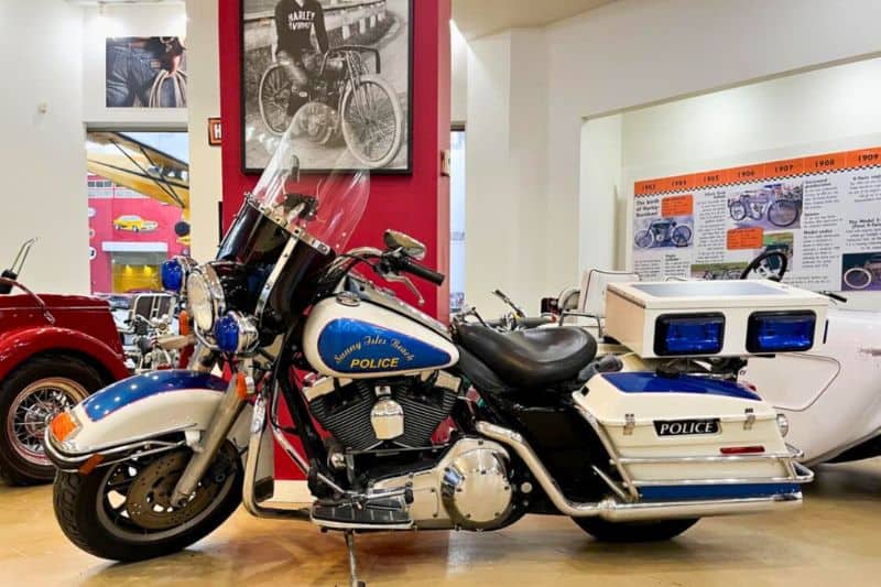 Image of vintage police motorcycle at Dezerland Park Orlando Auto Museum