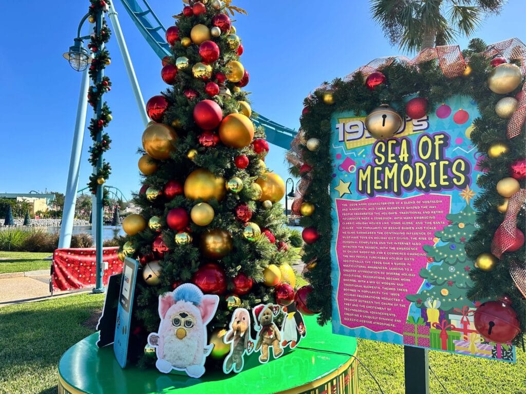 SeaWorld Orlando Sea of Memories 1980's Christmas Tree 