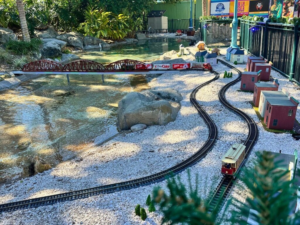 train tracks and display SeaWorld Orlando Christmas tips for parents - image by Dani Meyering