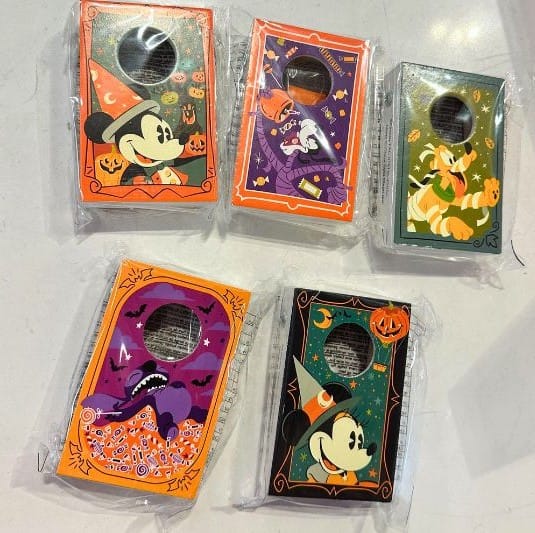 2025 Prize for EPCOT Pumpkin Pursuit - image by Dani Meyering